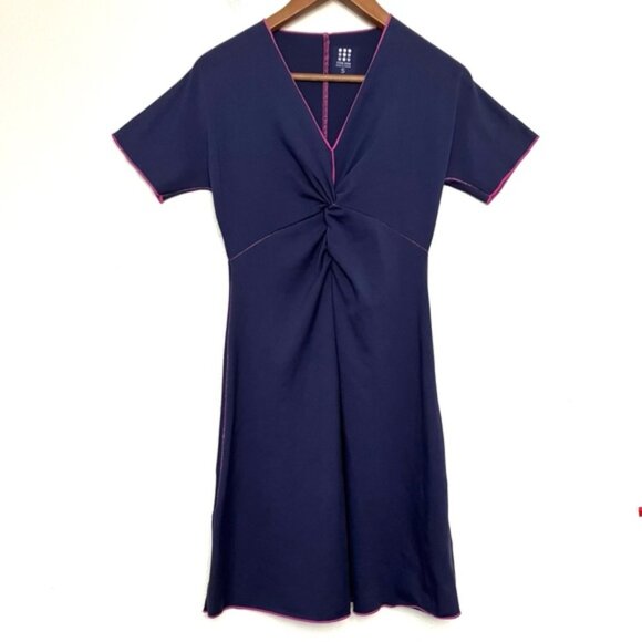 Title Nine Dream Twist Knot Dress - Picture 1 of 7